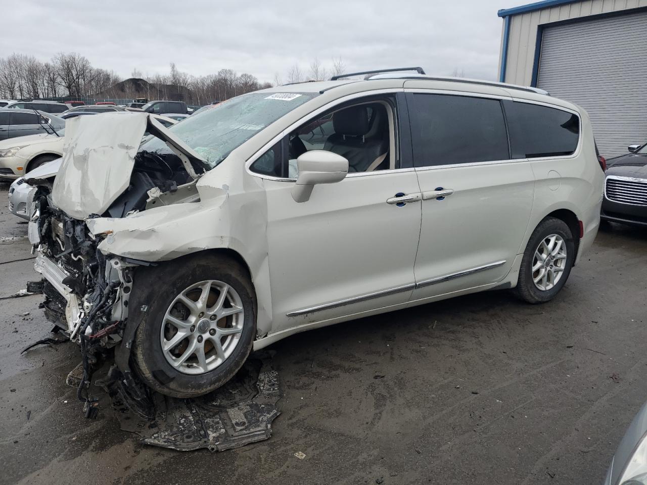 CHRYSLER PACIFICA 2020 2c4rc1bg6lr209378