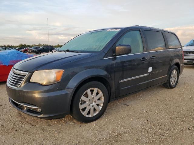 CHRYSLER TOWN & COU 2014 2c4rc1bg7er399548