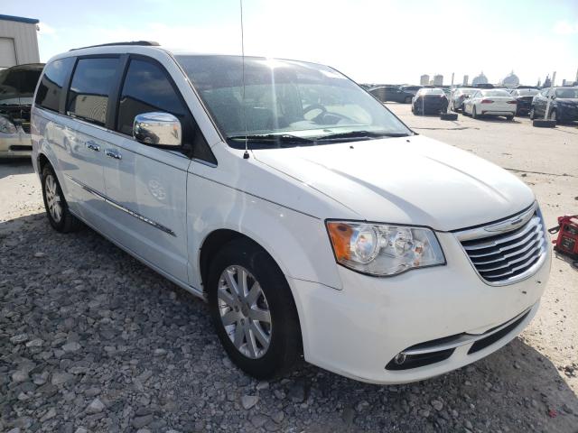 CHRYSLER TOWN &AMP COU 2015 2c4rc1bg7fr695204