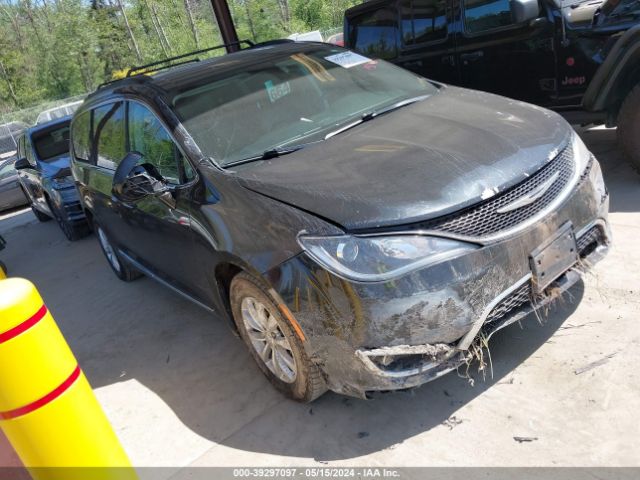 CHRYSLER PACIFICA 2017 2c4rc1bg7hr535696