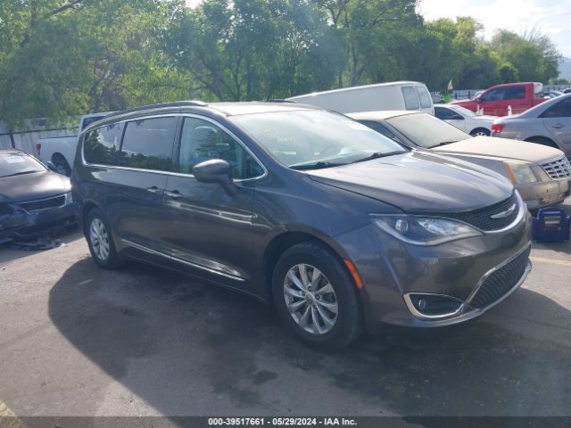 CHRYSLER PACIFICA 2017 2c4rc1bg7hr621722