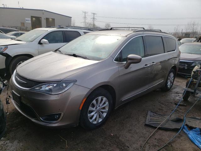 CHRYSLER PACIFICA T 2017 2c4rc1bg7hr635457