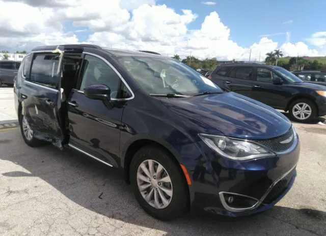 CHRYSLER PACIFICA 2017 2c4rc1bg7hr660598