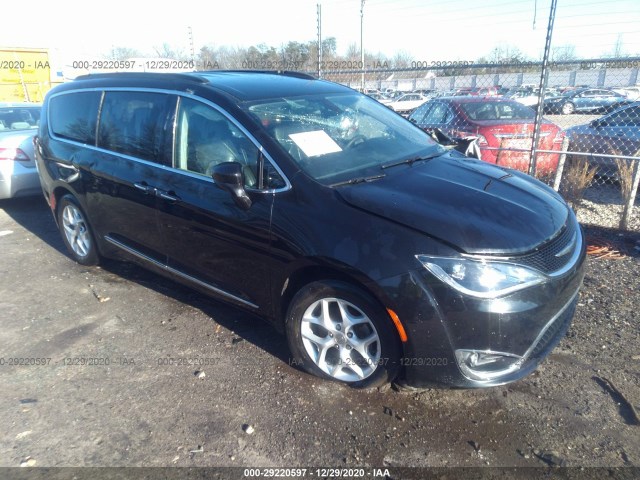 CHRYSLER PACIFICA 2017 2c4rc1bg7hr668233