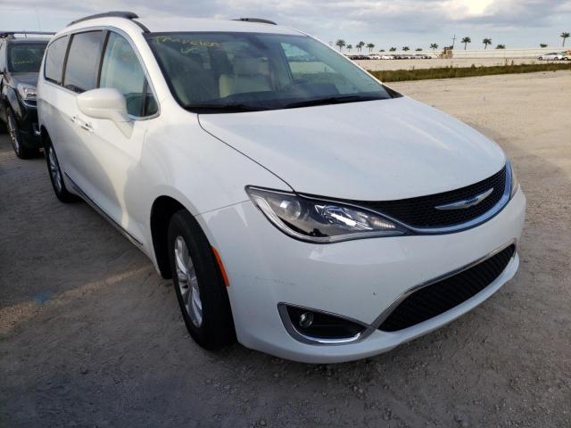 CHRYSLER PACIFICA T 2017 2c4rc1bg7hr759650