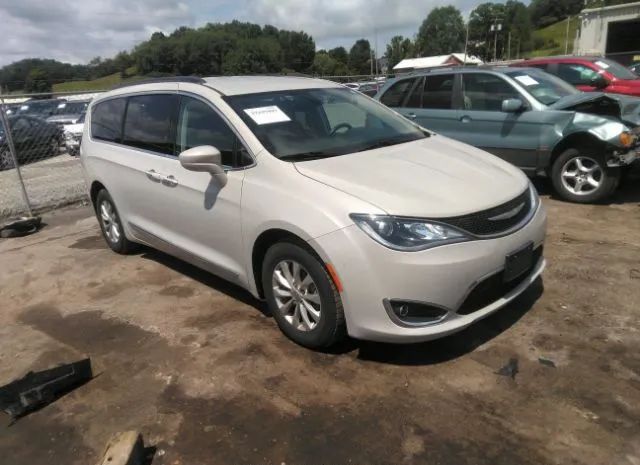 CHRYSLER PACIFICA 2017 2c4rc1bg7hr788808