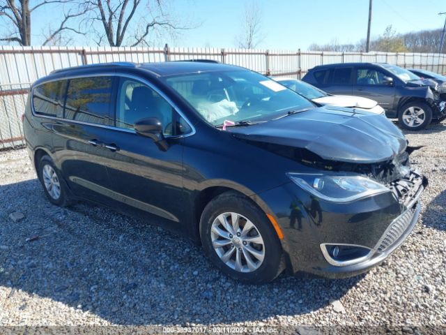 CHRYSLER PACIFICA 2018 2c4rc1bg7jr113689