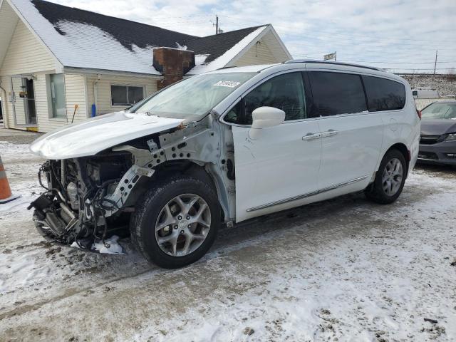 CHRYSLER PACIFICA 2018 2c4rc1bg7jr312015