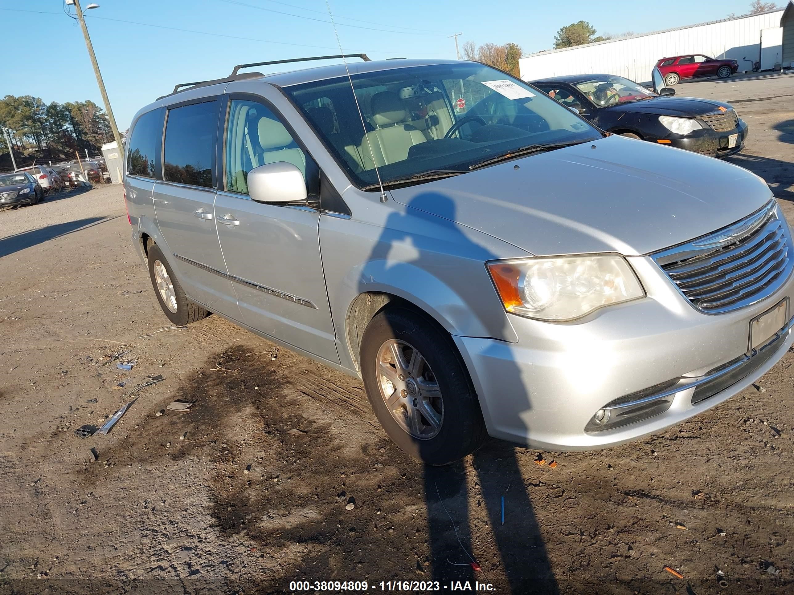 CHRYSLER TOWN & COUNTRY 2012 2c4rc1bg8cr226389