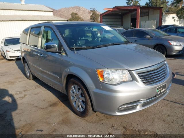 CHRYSLER TOWN AND COUNTRY 2016 2c4rc1bg8gr103830