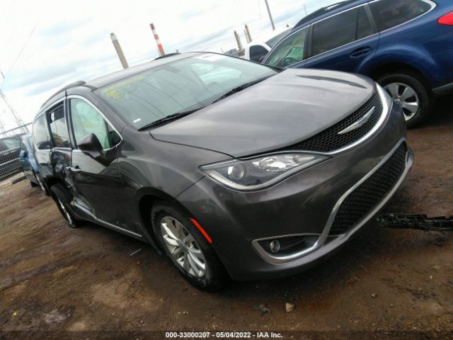 CHRYSLER PACIFICA 2017 2c4rc1bg8hr503789