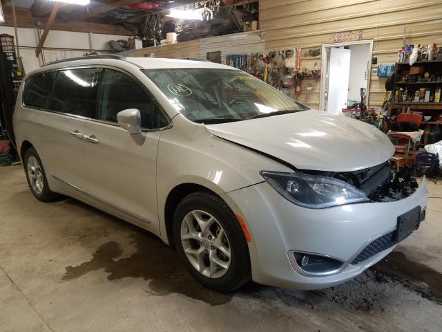 CHRYSLER PACIFICA T 2017 2c4rc1bg8hr552300