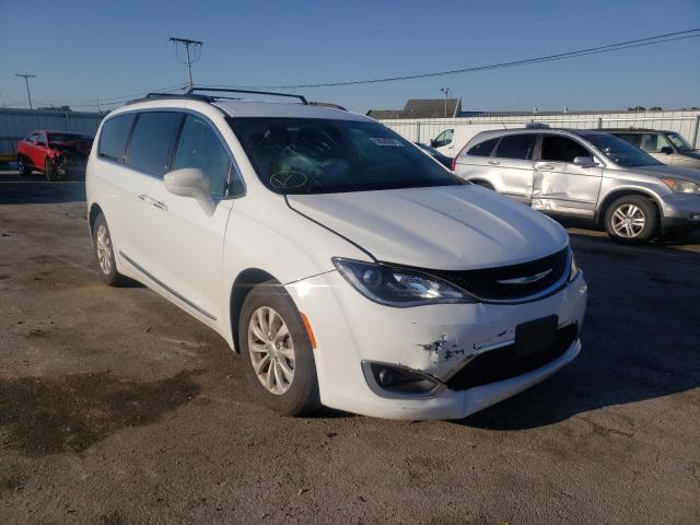 CHRYSLER PACIFICA T 2017 2c4rc1bg8hr613371