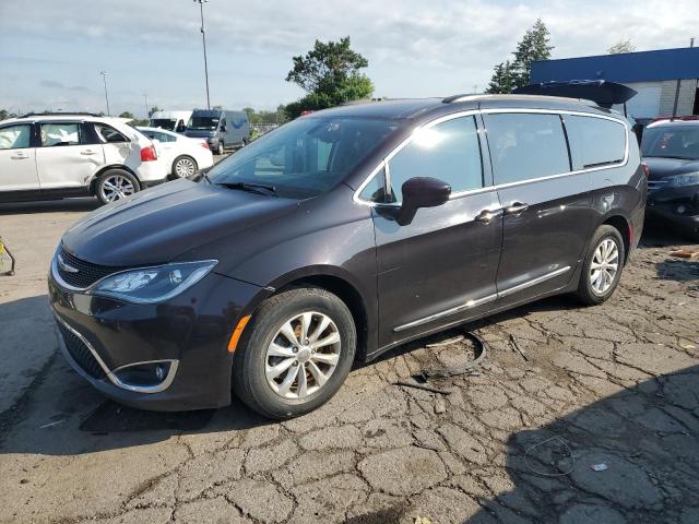 CHRYSLER PACIFICA 2017 2c4rc1bg8hr621910