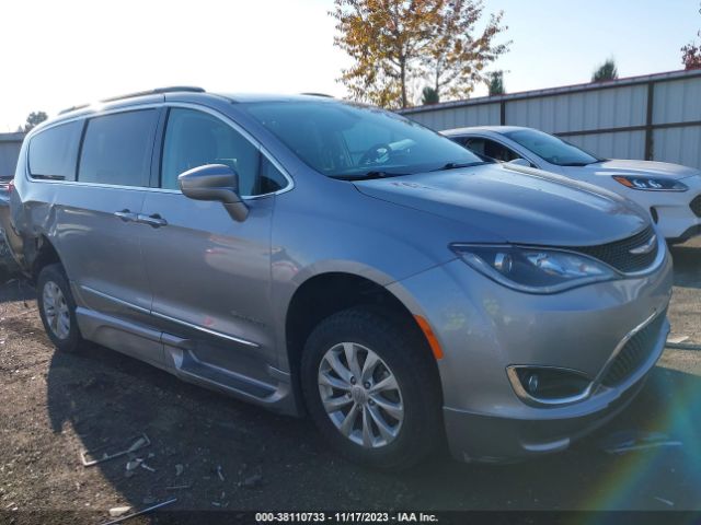 CHRYSLER PACIFICA 2017 2c4rc1bg8hr648380