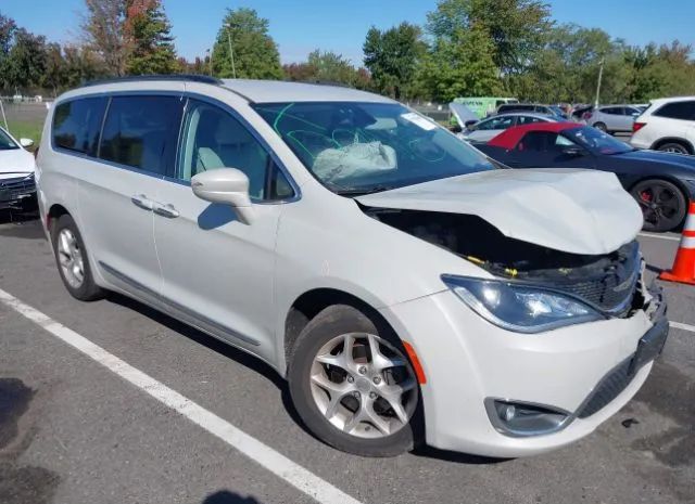 CHRYSLER PACIFICA 2017 2c4rc1bg8hr704222