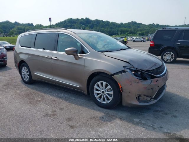 CHRYSLER PACIFICA 2017 2c4rc1bg8hr711901