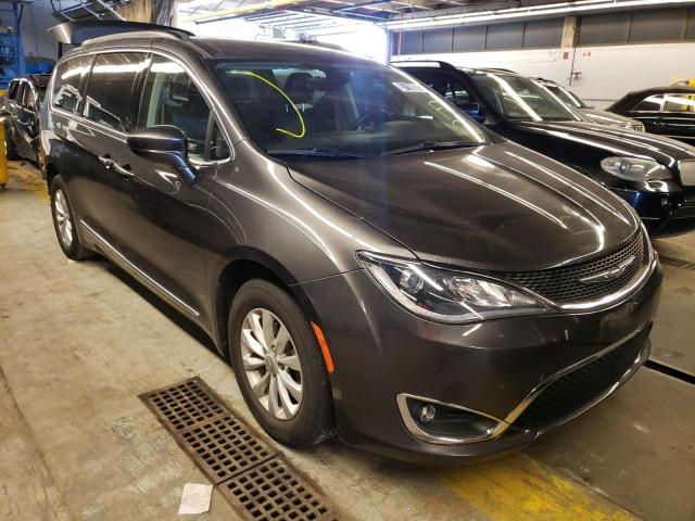 CHRYSLER PACIFICA T 2017 2c4rc1bg8hr720386