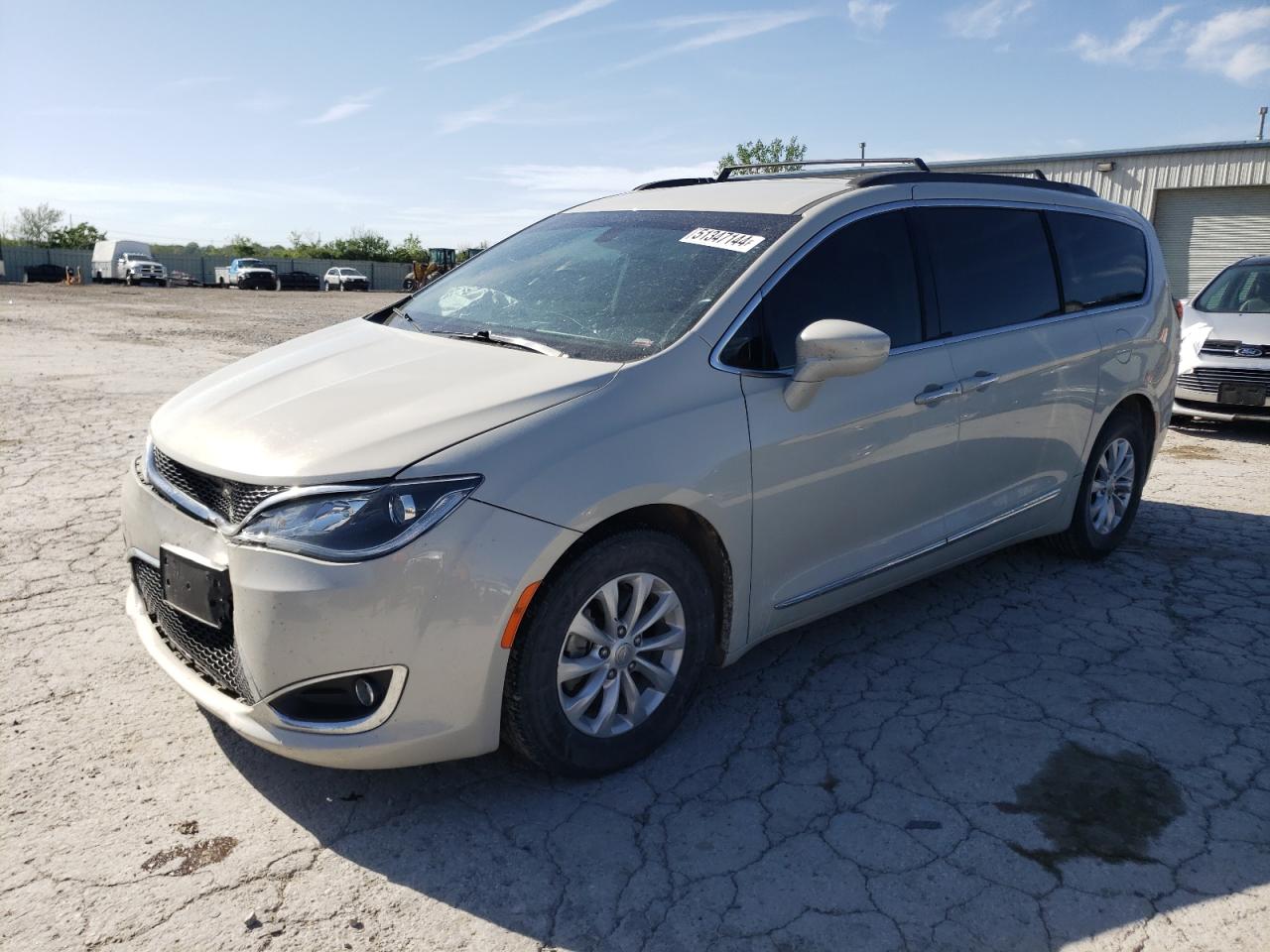 CHRYSLER PACIFICA 2017 2c4rc1bg8hr795654