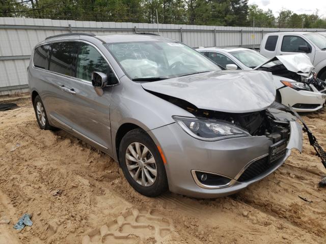 CHRYSLER PACIFICA T 2017 2c4rc1bg8hr803025