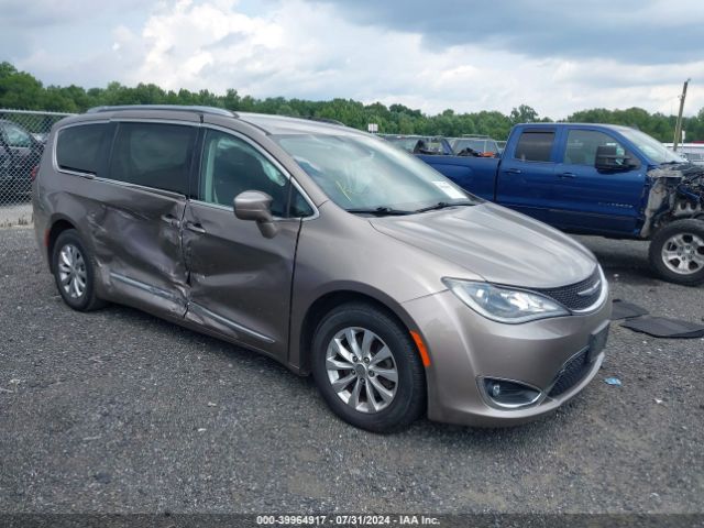 CHRYSLER PACIFICA 2018 2c4rc1bg8jr154185