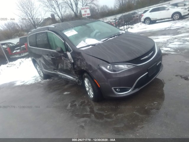 CHRYSLER PACIFICA 2018 2c4rc1bg8jr178583