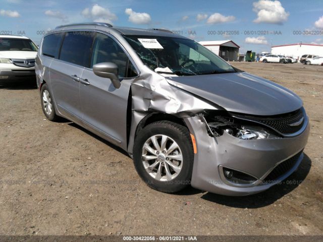 CHRYSLER PACIFICA 2018 2c4rc1bg8jr217527