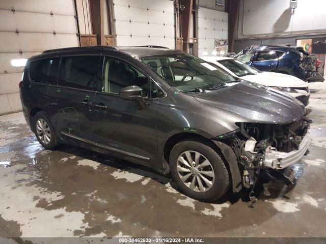 CHRYSLER PACIFICA 2018 2c4rc1bg8jr246901