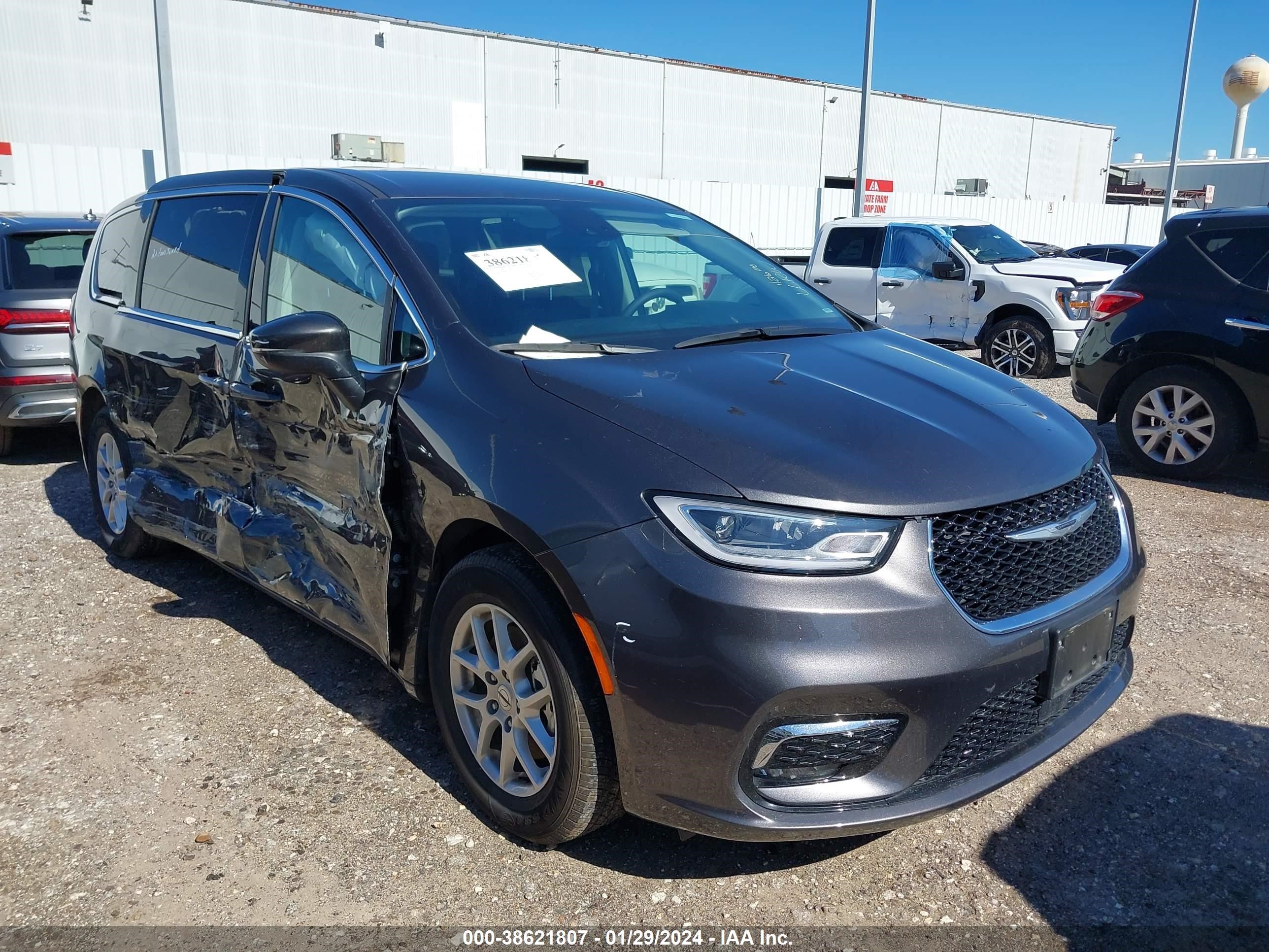 CHRYSLER PACIFICA 2023 2c4rc1bg8pr529369