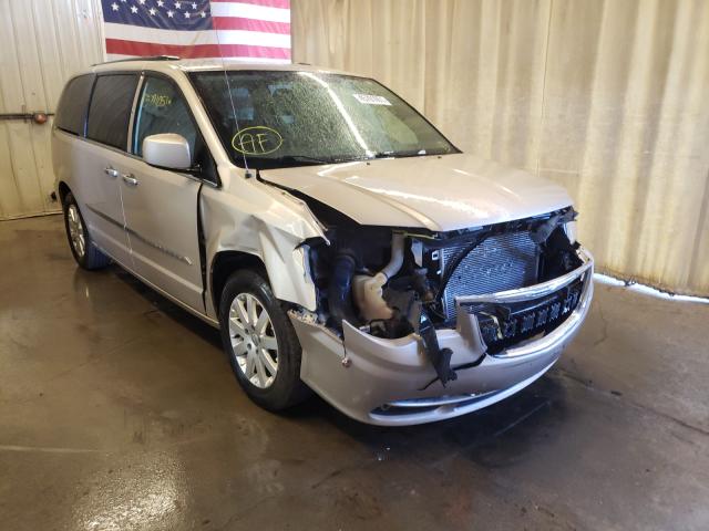 CHRYSLER TOWN &AMP COU 2015 2c4rc1bg9fr697567