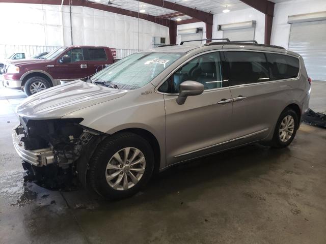 CHRYSLER PACIFICA T 2017 2c4rc1bg9hr702950