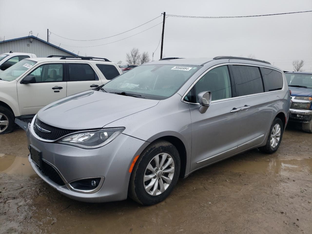 CHRYSLER PACIFICA 2017 2c4rc1bg9hr747449