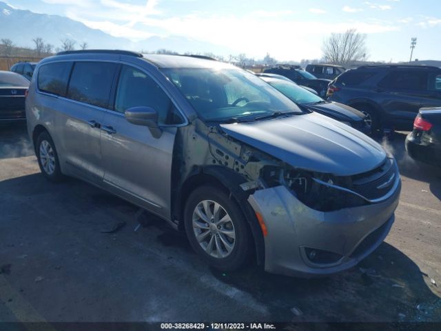 CHRYSLER PACIFICA 2017 2c4rc1bg9hr759097