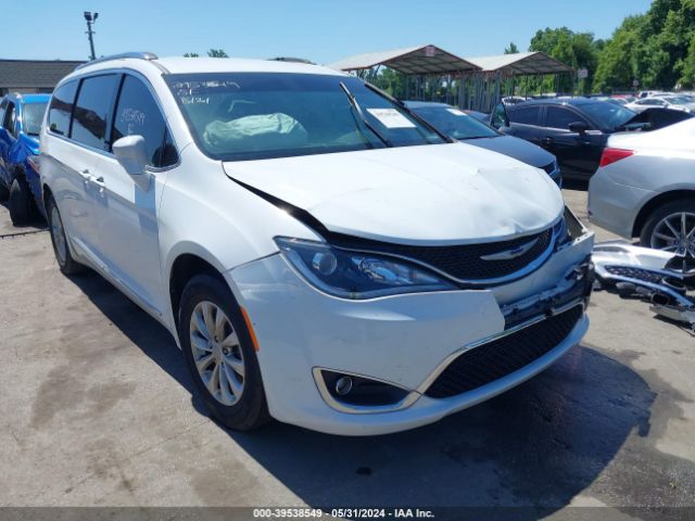 CHRYSLER PACIFICA 2018 2c4rc1bg9jr141851