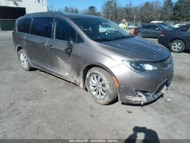 CHRYSLER PACIFICA 2018 2c4rc1bg9jr237852