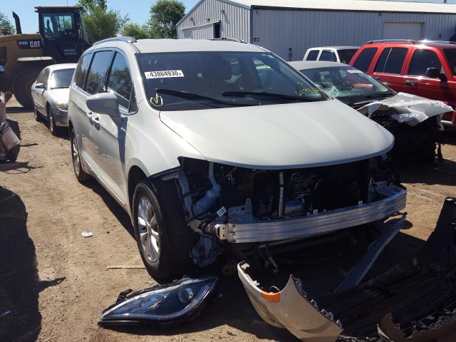 CHRYSLER PACIFICA T 2019 2c4rc1bg9kr627433