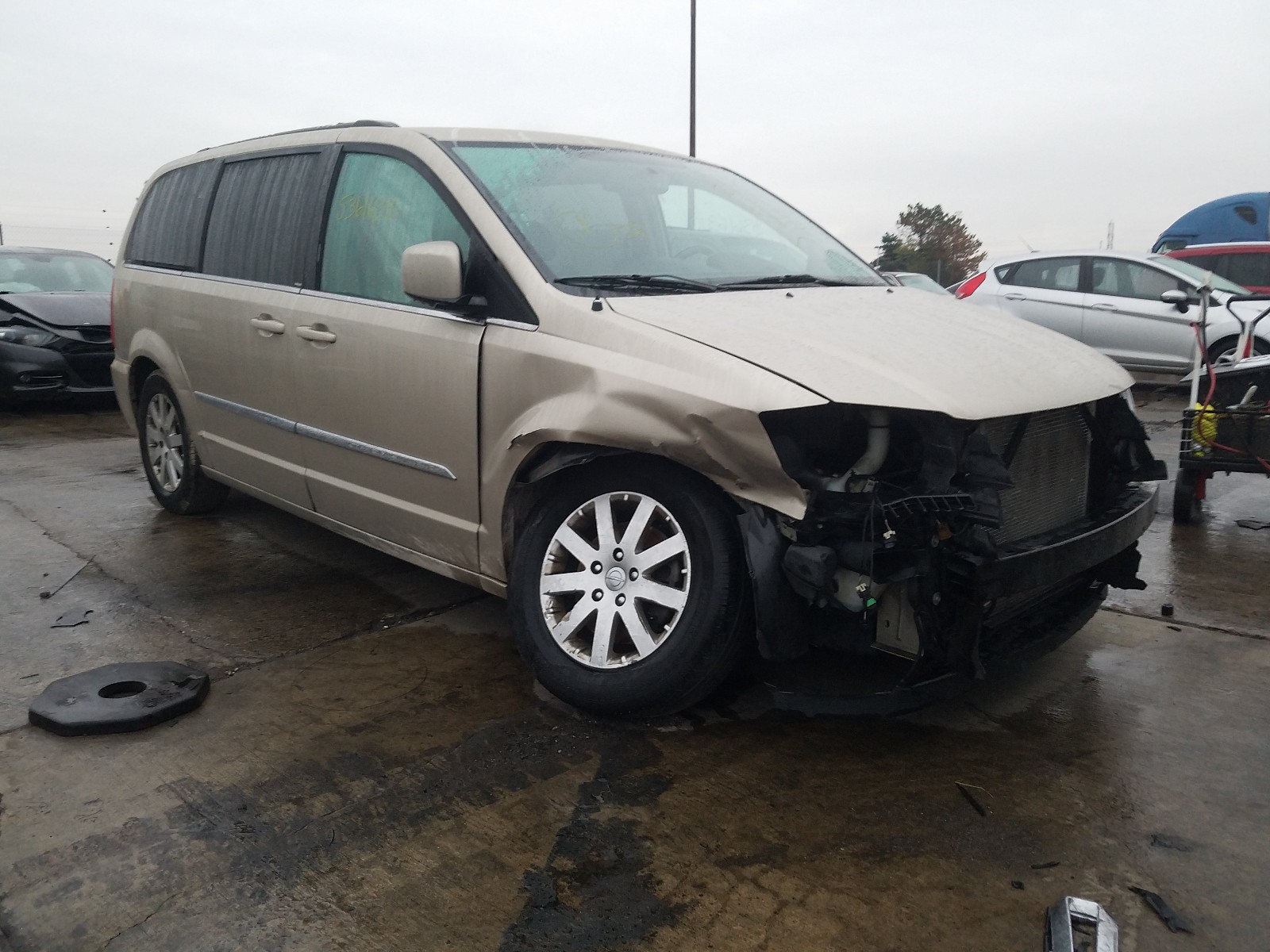 CHRYSLER TOWN &AMP COU 2014 2c4rc1bgxer133621