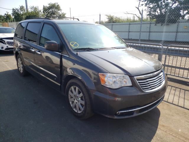 CHRYSLER TOWN &AMP COU 2015 2c4rc1bgxfr645932