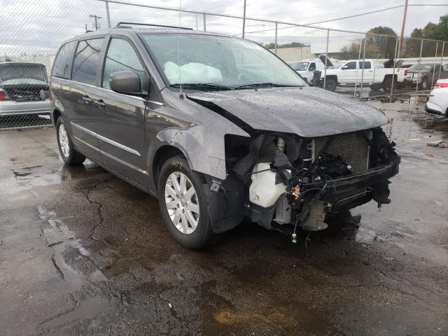 CHRYSLER TOWN &AMP COU 2015 2c4rc1bgxfr661774