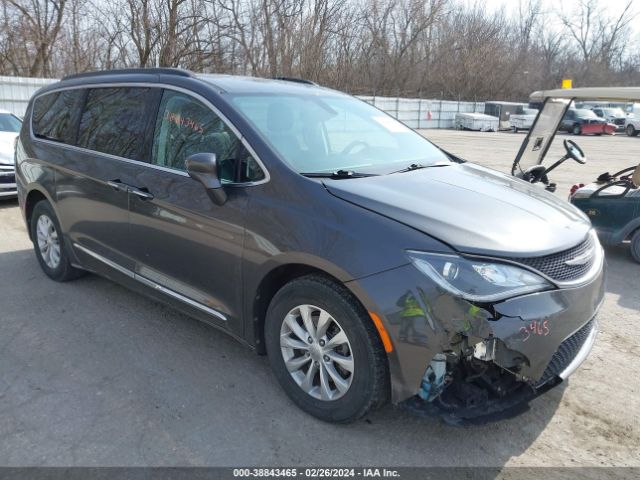 CHRYSLER PACIFICA 2017 2c4rc1bgxhr526491