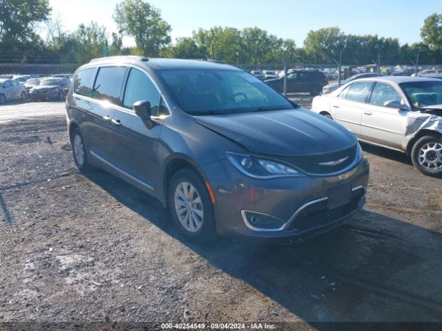 CHRYSLER PACIFICA 2017 2c4rc1bgxhr539791