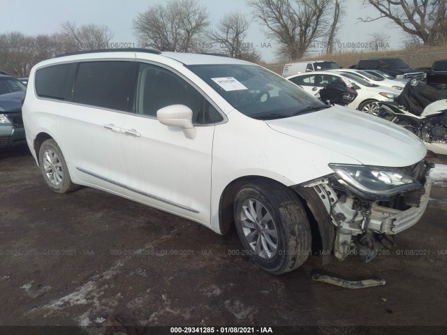 CHRYSLER PACIFICA 2017 2c4rc1bgxhr572421