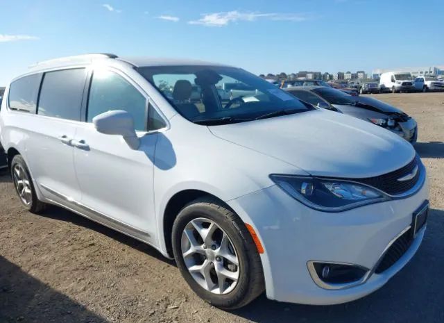 CHRYSLER PACIFICA 2017 2c4rc1bgxhr609841