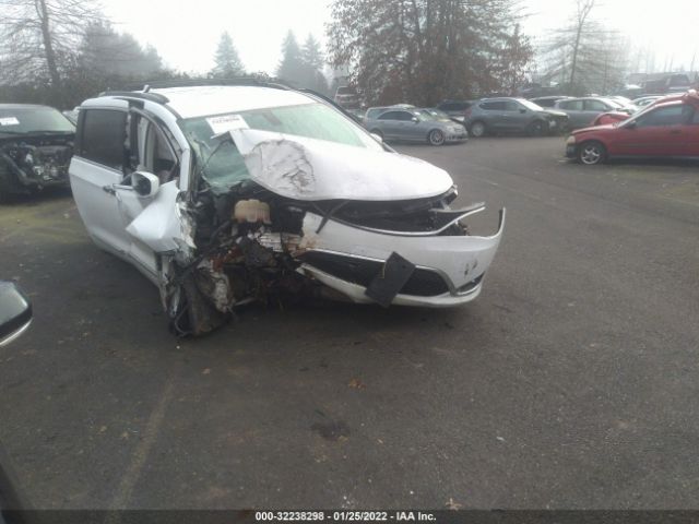 CHRYSLER PACIFICA 2017 2c4rc1bgxhr613078