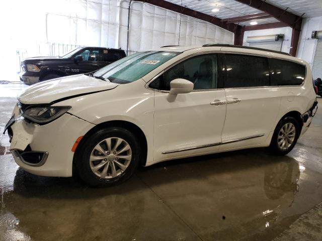 CHRYSLER PACIFICA T 2017 2c4rc1bgxhr702777