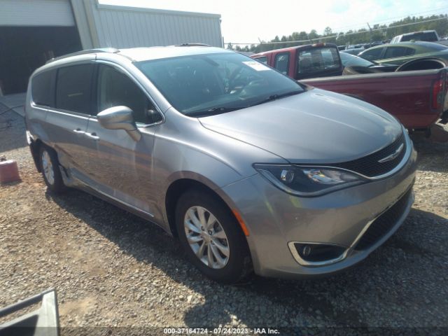 CHRYSLER PACIFICA 2018 2c4rc1bgxjr120300