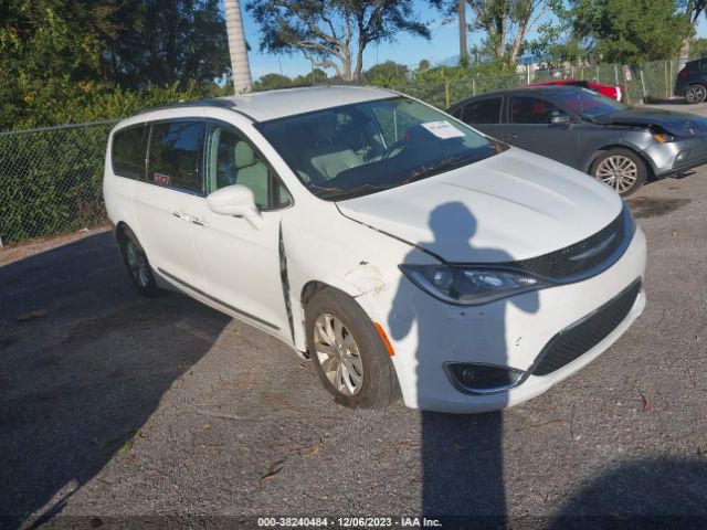 CHRYSLER PACIFICA 2018 2c4rc1bgxjr131345