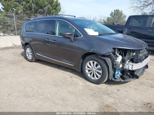 CHRYSLER PACIFICA 2018 2c4rc1bgxjr142751