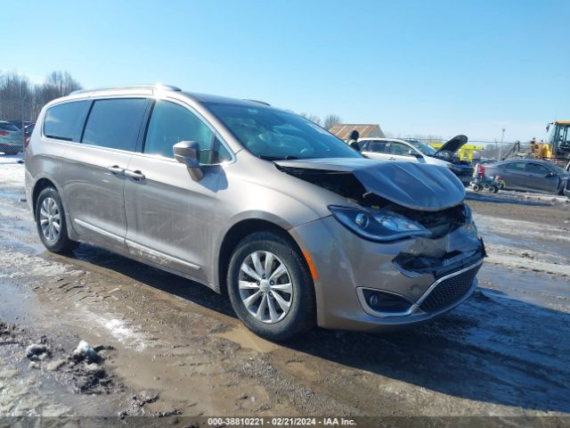 CHRYSLER PACIFICA 2018 2c4rc1bgxjr153877