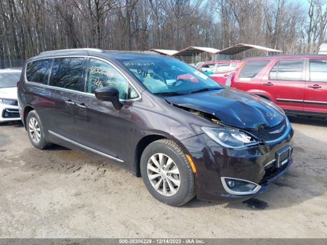 CHRYSLER PACIFICA 2018 2c4rc1bgxjr158481